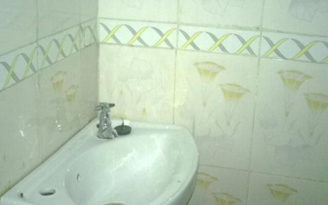 Starehe link hotel