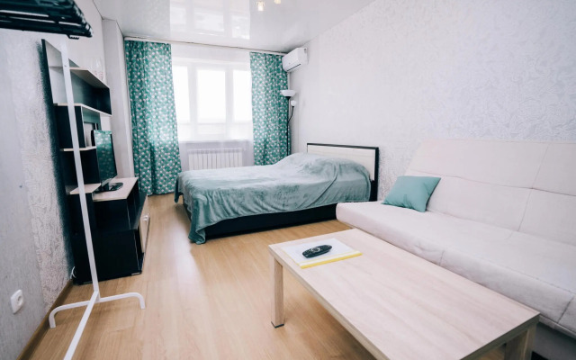 Атлант на переулке Здоровья 90/1