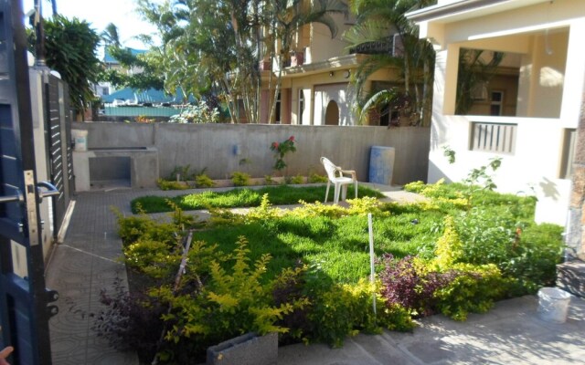 Residence La Colombe Vacation Rentals Ground Floor