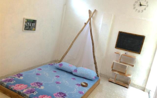 NOMORE Gallery and Guesthouse