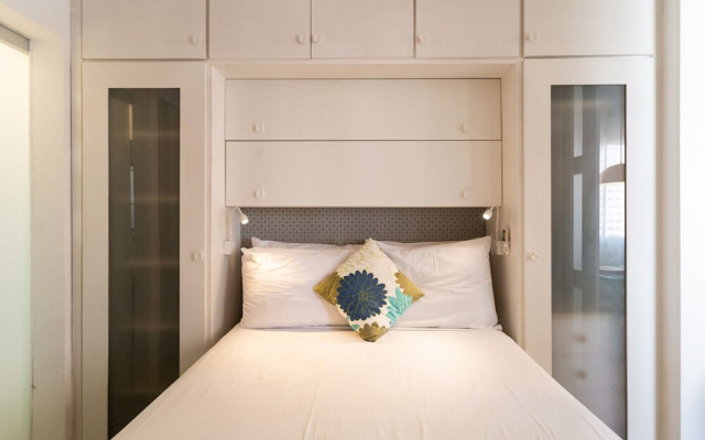 Studio Manhattan's Home 33
