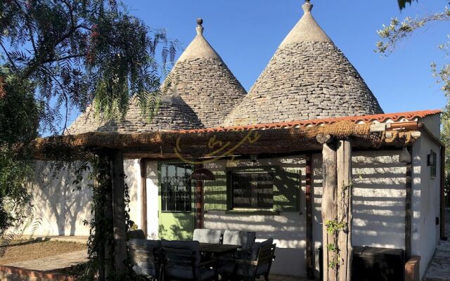 TD Trulli Dell Uliveto Cozy Trulli With Pool