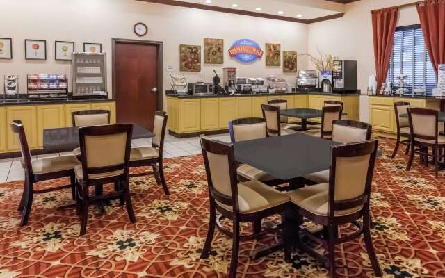 Baymont by Wyndham Henderson