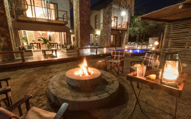 eKhaya Bush Villa