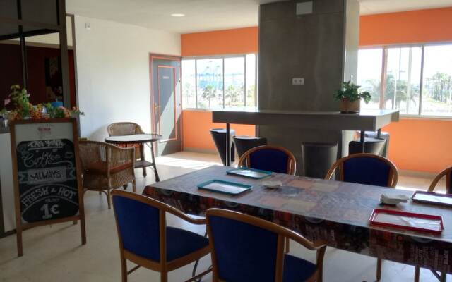 Hostel Puerto Algeciras