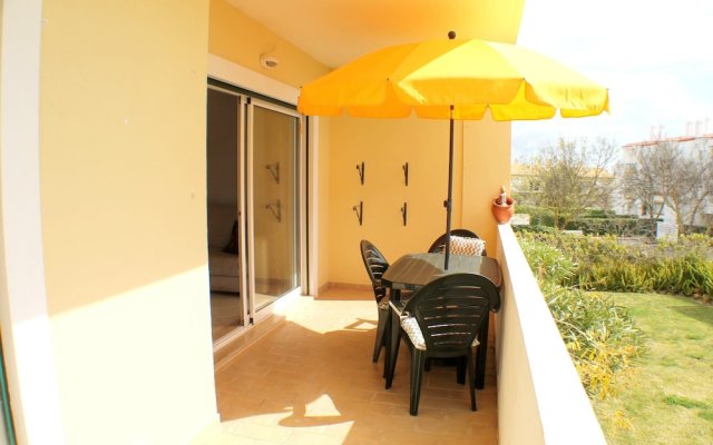Apartment With 2 Bedrooms in Albufeira, With Pool Access, Enclosed Gar