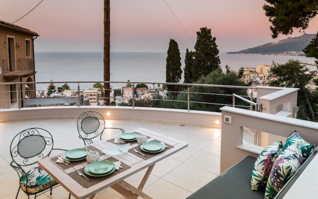 Anassa's Residence