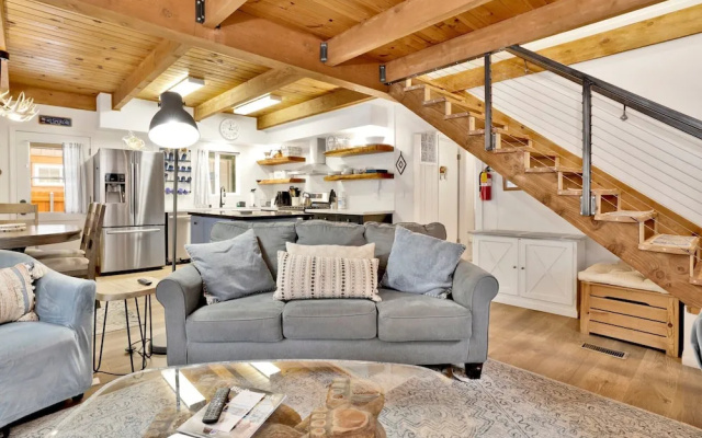 Blue Bear Chalet #2045