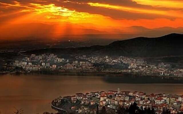 Afkos Grammos Luxury Boutique Hotel