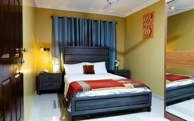 Ampric GuestHouse and Lounge