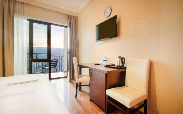 Отель Gtm Plaza