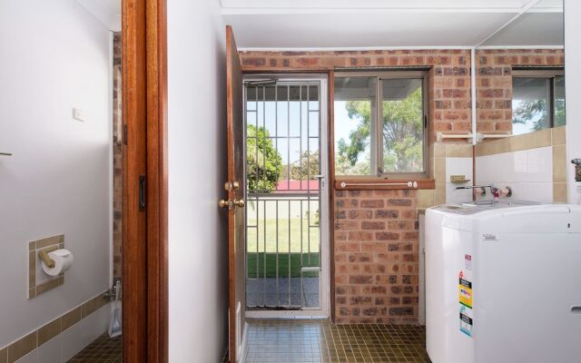 A Top Place, 31 Kerrigan Street