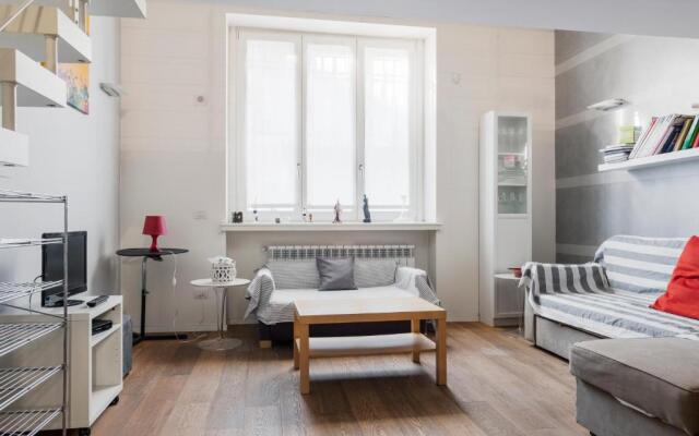 Awesome loft in the city center of Milan