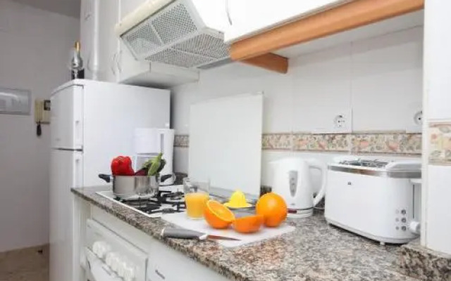 Poeta Llombart Apartments