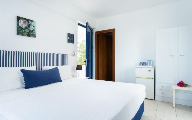 Venti Seaside Adult Hotel