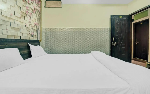 Oyo Flagship 805571 Hotel New Ss Palace.