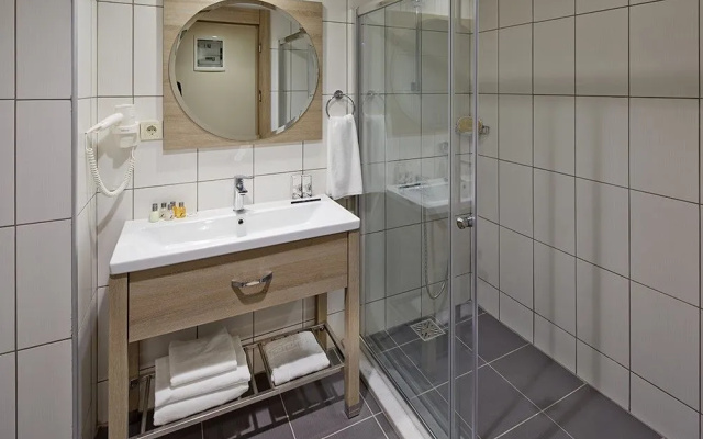 Rox Hotel