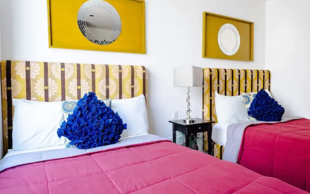 Elements Penthouse 21 3 Bedroom Condo by RedAwning