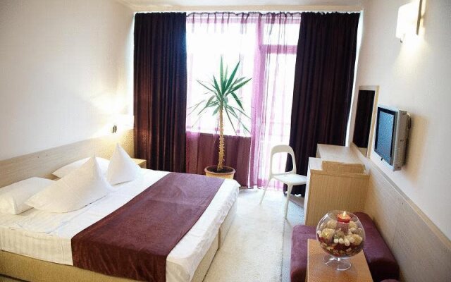 Hotel Sara