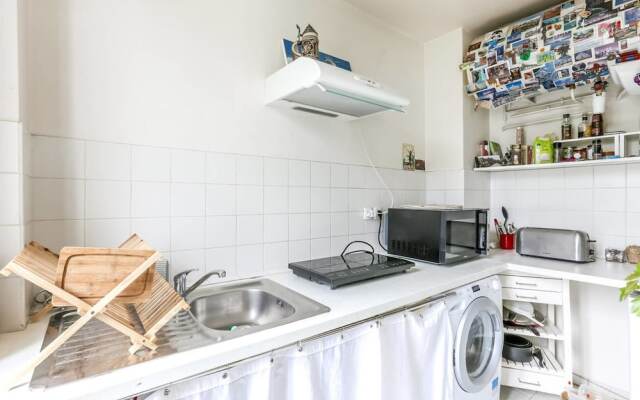 Spacious & Bright Apartment for 2 in Faidherbe/nation