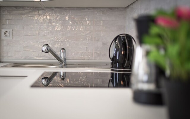 C104B Brand New Apartment, Elegant, Pool