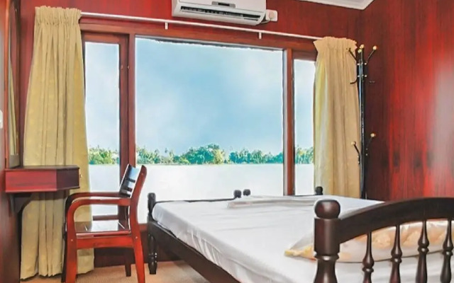 GuestHouser 1 BR Houseboat ee6e