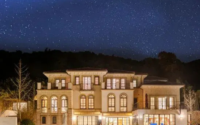 Van Gou Moganshan French Manor Private Soup Homestay