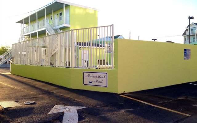 Madison Beach Motel
