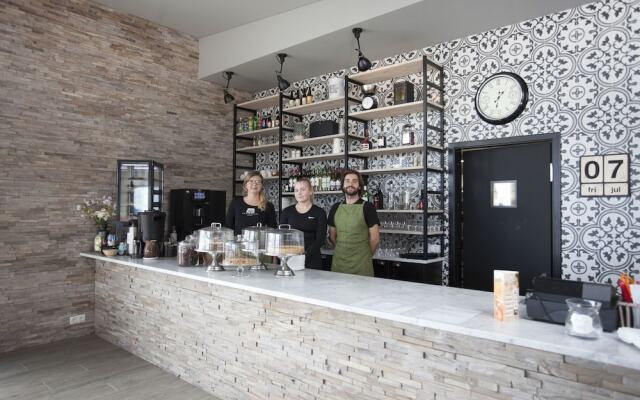 Snjofell Guesthouse