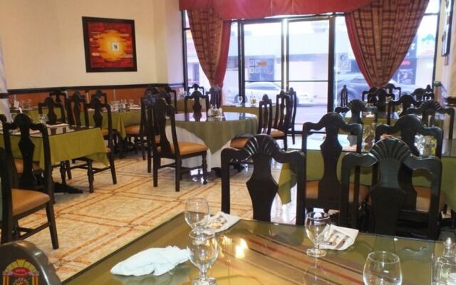 Hotel Puerta del Sol