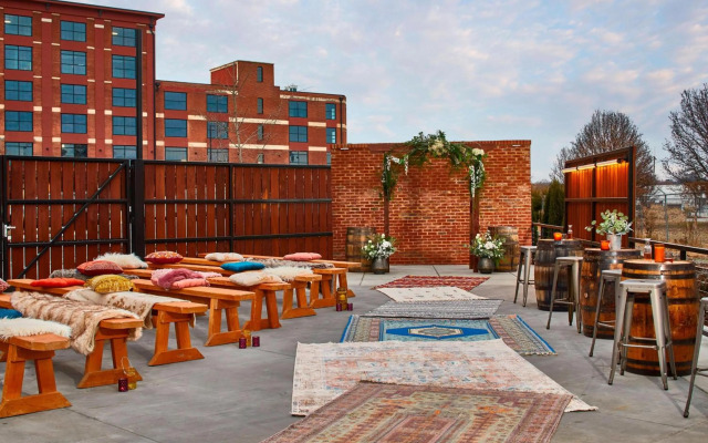 Moxy Chattanooga Downtown