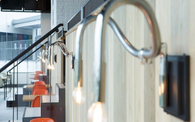 SETOUCHI KEIRIN HOTEL 10 by Onko Chishin