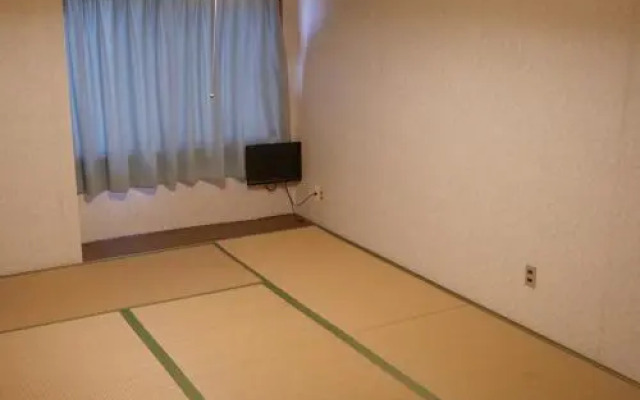 Kobe Hostel (Guesthouse)