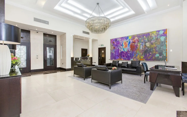 One Thirty Queensgate