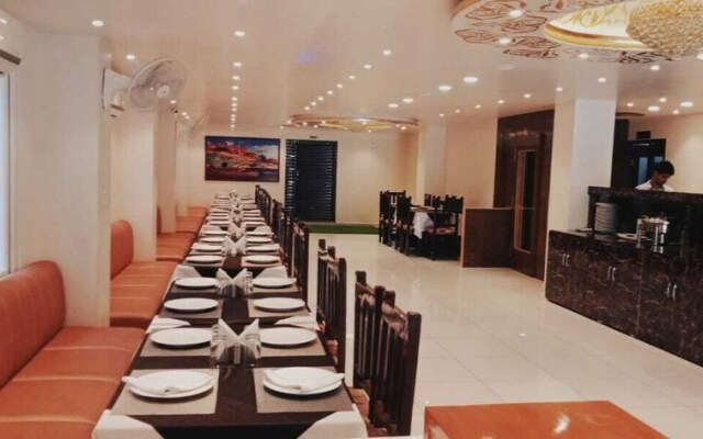 Hotel Royal Amer City