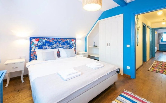 Casa Filip Sarichioi