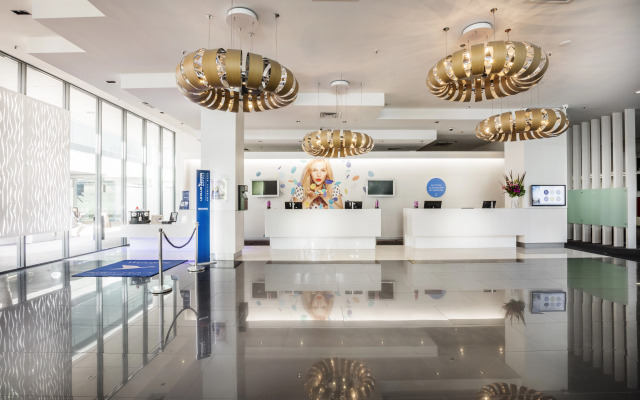 Amora Hotel Brisbane