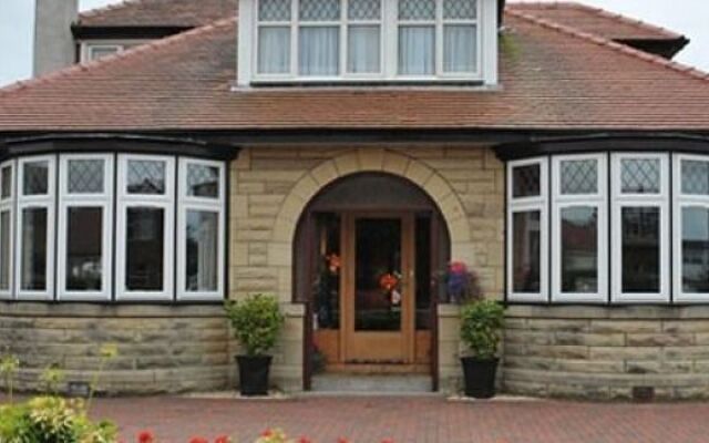 Whin Park Guest House