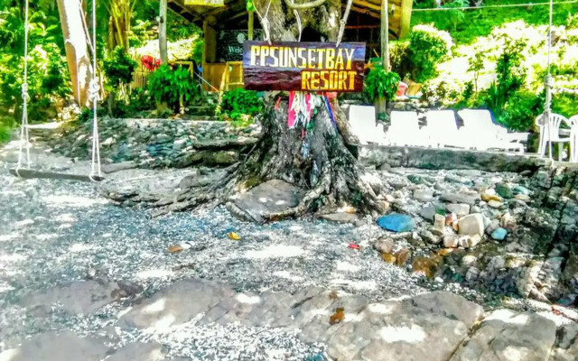 Phi Phi Sunset Bay Resort