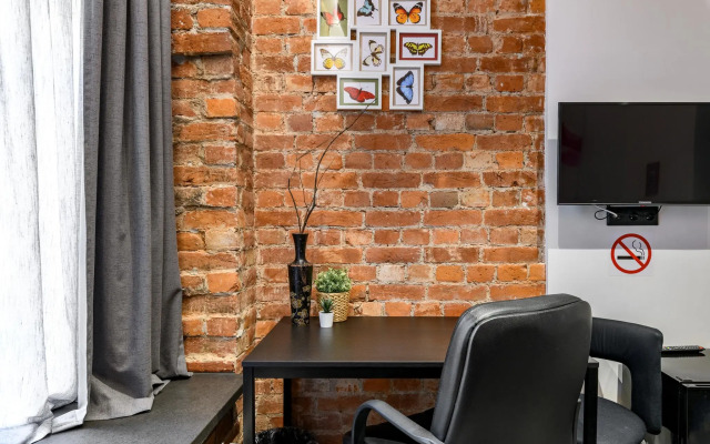 Sergeew Apartments (Сергеев Апартментс)