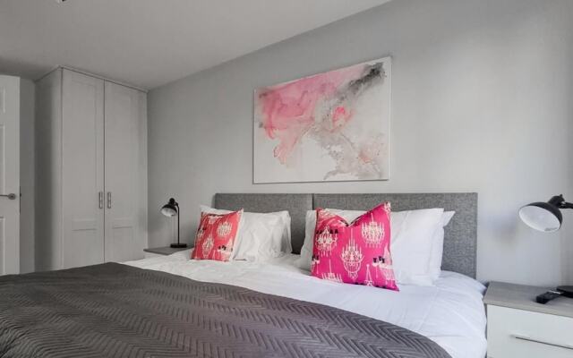 Super King Suite Amazing Courtyard