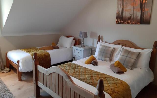 Dulrush Lodge Guest House and Self Catering