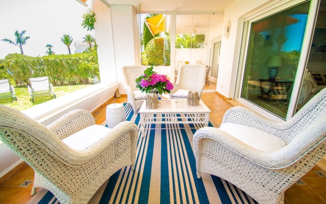 OleHolidays Palm Beach con acceso a la playa