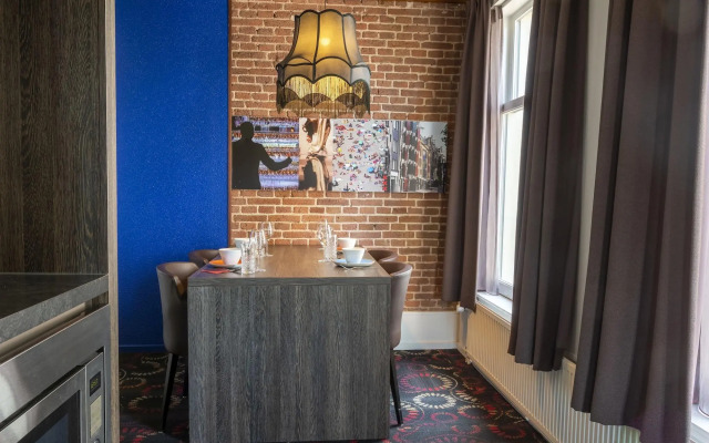 Eden Studios and Apartments