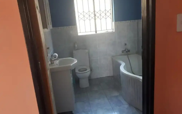 C- Land Guest house Meyerton
