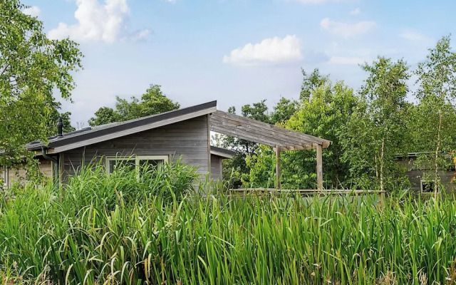 11 Meadow Retreat