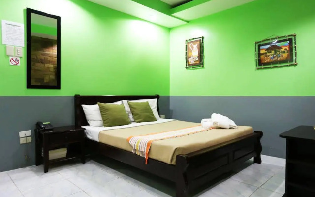 Roger's Place Hotel