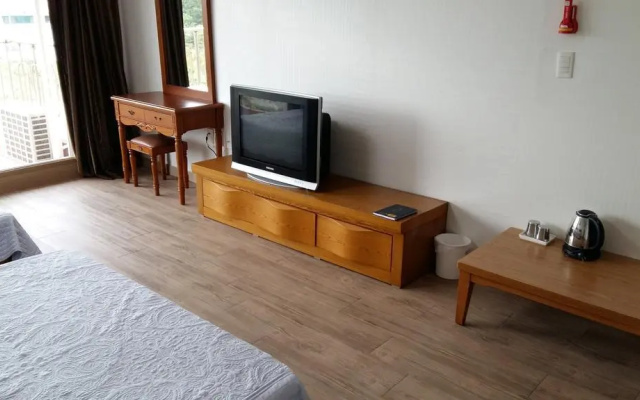 I Family Hotel Jeju
