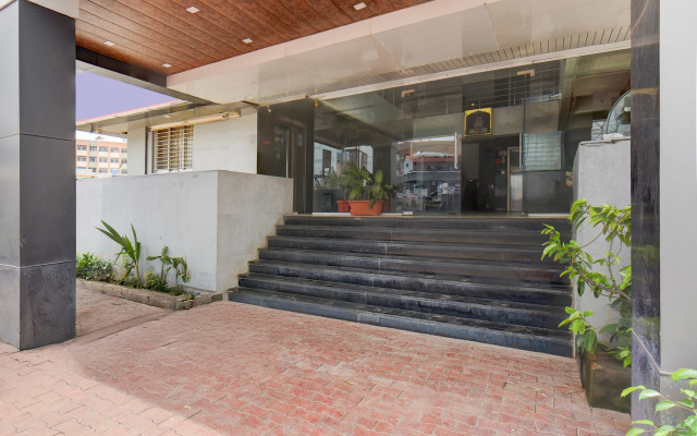 Super Townhouse Chakan MIDC Pune Formerly Renuka Executive