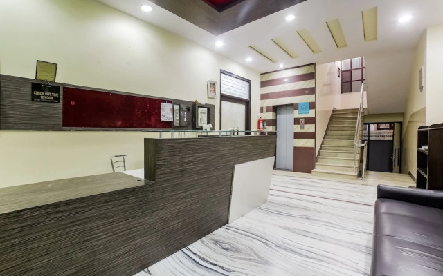 Hotel Royal Palace Inn By OYO Rooms